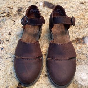 G.H. Bass & Co. Dark Brown Leather Sandals